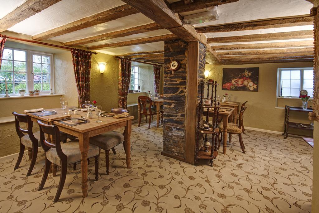 Tinhay Mill Hotel Lifton Екстериор снимка